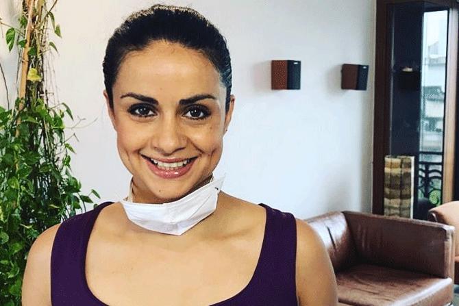 Gul Panag shuts down a troll who questioned her for her 21-day lockdown