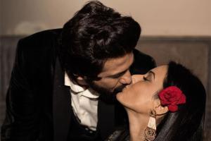 Kamya Panjabi and Shalabh Dang seal their love with a passionate kiss!