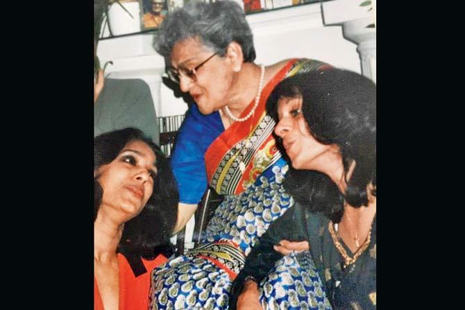 A late 1980s photograph of pianist Marialena Fernandes (in red) with her mother Hetty and sister Joanne, the famous singing trio of Meher Villa, 14 Club Road. PIC COURTESY MARIALENA FERNANDES