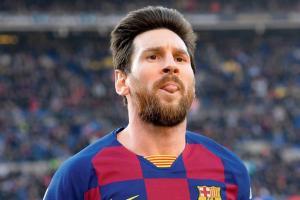 Lionel Messi donates 1 million euros to Barcelona hospital