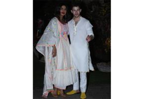 Priyanka Chopra, Nick Jonas celebrate Holi with Isha Ambani in Worli