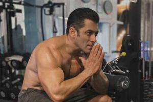 Coronavirus: Salman Khan asks us to stay safe in his own vintage style