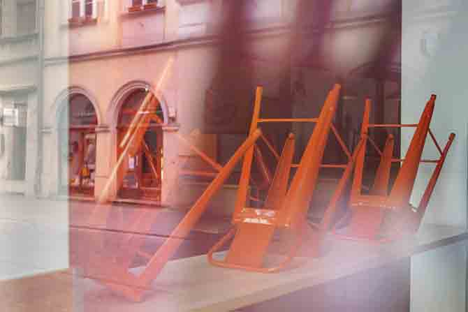 Once a crowded restaurant, Strama captures its now haunting emptiness