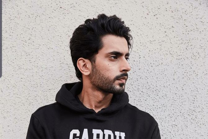Sunny Singh shares an amazing old-school method to workout