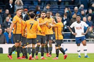 EPL: Tottenham Hotspur stunned, Manchester United held