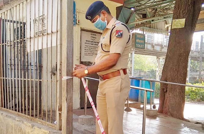 A cop on duty at the Ghatkopar railway station