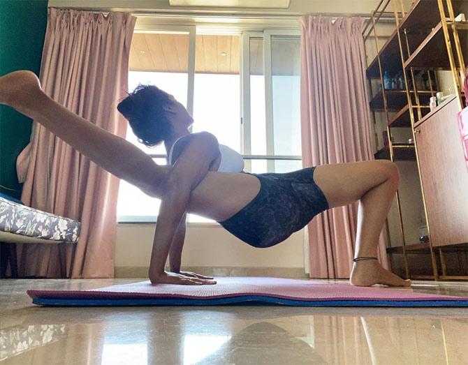Esha Gupta is giving some major fitness goals, courtesy: Esha Gupta's Instagram account. The actress has been sharing some simple yet complex yoga poses on social media. All pictures/Celebrity Instagram account