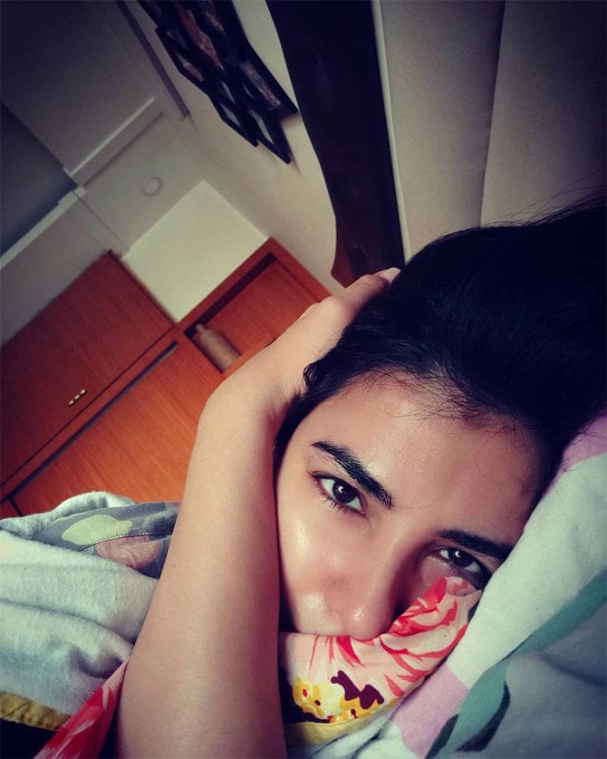 Kirti Kulhari has encouraged her fans to watch this show time and again, and girls, it's worth it!