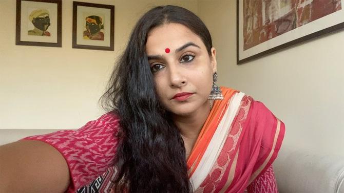 In of the posts, Vidya Balan was seen struggling to set up a frame for her videos. She wrote, 