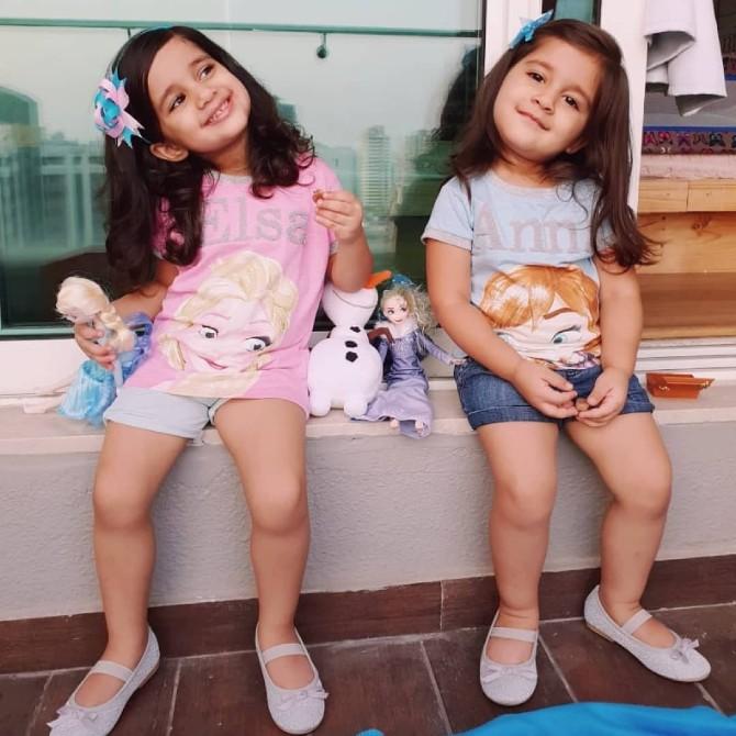 Bella and Vienna Bohra: The Shararat and Saubhagyavati Bhava fame actor Karanvir Bohra tied the knot with his lady-love Teejay Sidhu, in 2006. After enjoying a blissful married life, the couple welcomed their twin girls, Bella and Vienna in October 2016. The baby girls also have an Instagram page dedicated to them, which is managed by Teejay. A look at their feed, will surely make your day. The Instagram page, named 'twinbabydiaries,' has over 45 lakh followers.