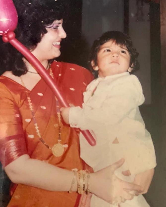 MNS cheif Raj Thackeray's son Amit also took to social media to wish his mother Sharmila Thackeray on the occasion of Mother's Day. Sharing a childhood picture where he can be seen playing with a balloon in his mother's arms, Amit expressed his gratitude by captioning the picture with a red heart emoticon.