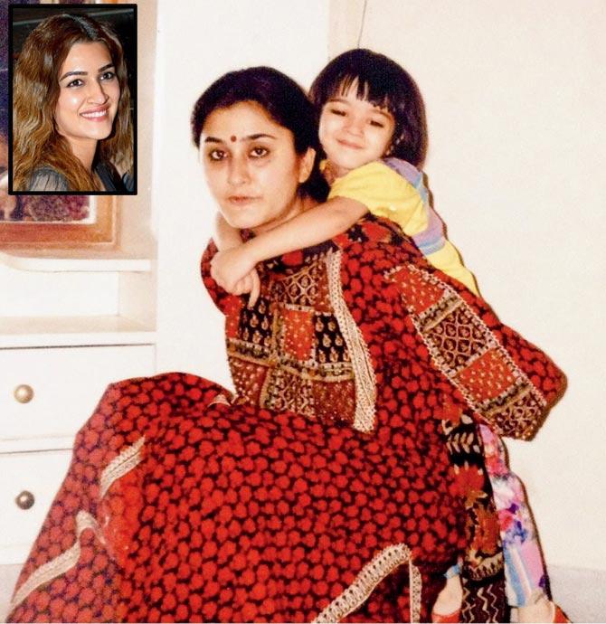 Kriti Sanon baked a chocolate tart for mother Geeta and shared a throwback picture. She told her, 