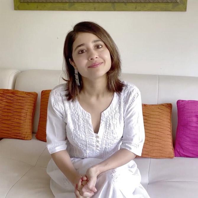 Speaking about Mother's Day, Shweta Tripathi also mentioned how one can protect his mom. 