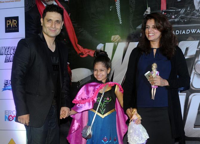 Shiney Ahuja and his wife lived in a single bedroom apartment and saved every penny to buy their dream house. In 2003, Shiney got his first Hindi film Hazaaron Khwaishein Aisi. The film took two years to release. The same year, his wife received an offer from a firm in New York. 