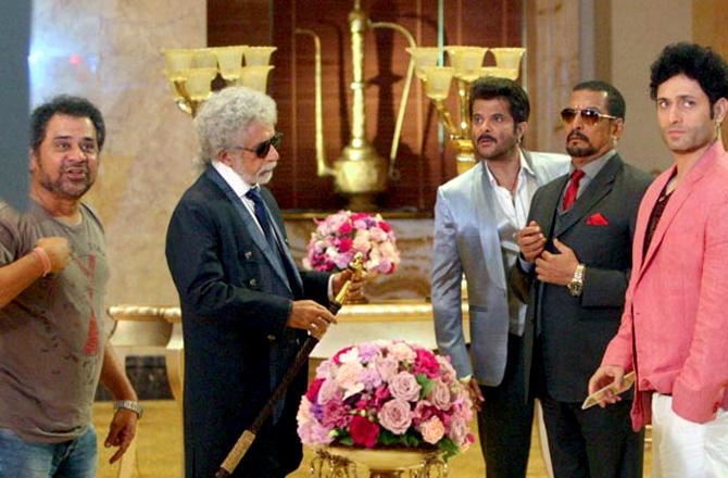 Shiney Ahuja made a comeback of sorts in the film industry with Anees Bazmee's Welcome Back, which released in 2015. Last year there were reports that Shiney will be making his comeback in Bollywood with filmmaker Riingo Banerjee's debut Hindi film Black Gold.
In picture: A still from the movie Welcome Back (2015)