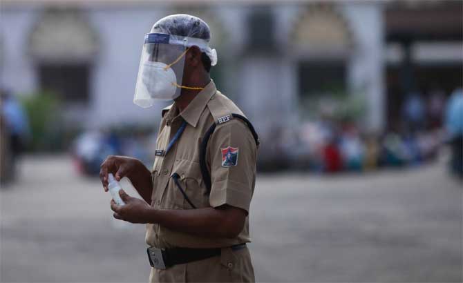 The overall number of global coronavirus cases has increased to over 4.5 million, while the death toll has surpassed 307,000, according to the Johns Hopkins University.
In picture: An RPF personnel keeps a check over migrants waiting outside the CSMT station to board a special train.