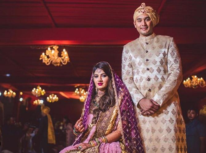 Asad and Anam Mirza got married on December 12, 2019. On their Wedding Day, Asad shared a photo with his new bride Anam Mirza and wrote: Finally married the love of my life #abbasanamhi