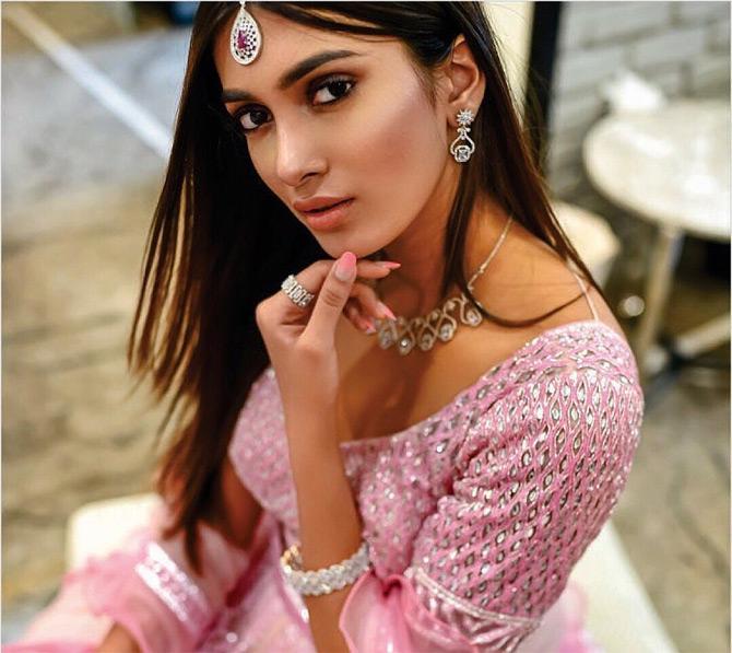 Mumbai model Vaishnavi Andhale looked chic yet classy in a pink lehenga as she wished her followers on the occasion of Eid. Sharing a throwback picture from her one of her photoshoots, Vaishnavi wrote: Eid Mubarak!