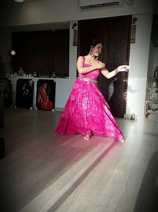 Here's another video of herself dancing. 