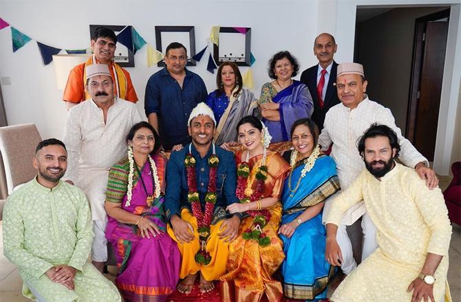 Sonalee Kulkarni: It was a double whammy for actress Sonalee Kulkarni as on her birthday on May 18, she introduced her fiancé to all of us. She got engaged to Kunal Benodekar on February 2, a month before the lockdown was imposed nationwide. On her Instagram handle, she shared a family photo and this is what we call a picture-perfect moment. (All pictures courtesy: Instagram/Twitter profile of celebrities)