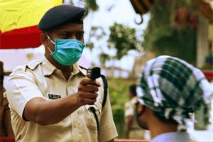 BMC suggests screening of everyone in containment zones in Mumbai