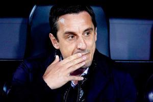 Gary Neville slams EPL teams: Clubs are frightened