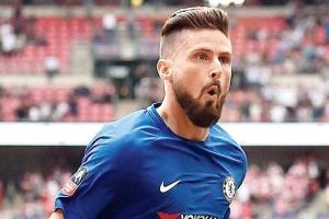 Olivier Giroud, Willy Caballero sign one-year contract extension with Chelsea