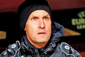 Augsburg coach Heiko Herrlich to miss restart after toothpaste gaffe