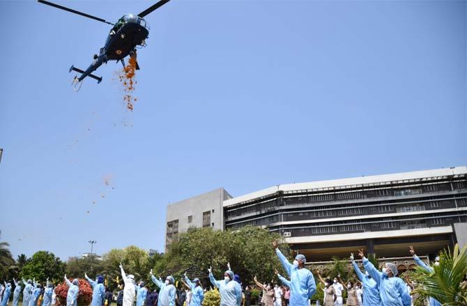 India Salutes Corona Warriors Indian Navy Salutes The Corona Warriors On Land, Air And High Seas