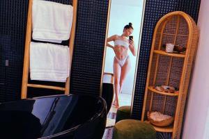 Jessie J shares sizzling selfie in white bikini amid lockdown