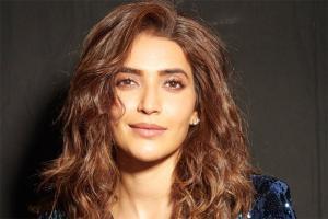Karishma Tanna turns baker amid lockdown