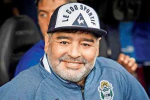 Maradona prays for 