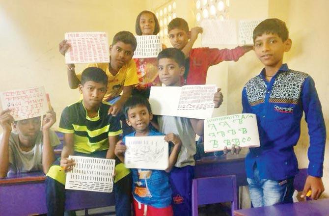 Kids from Dharavi at an earlier session