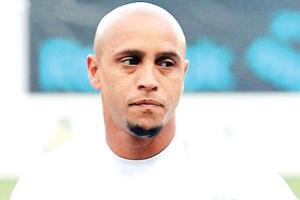 Was close to signing for Chelsea, reveals Roberto Carlos