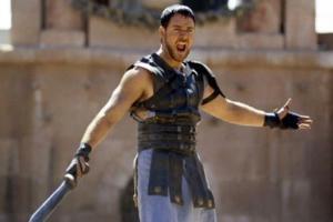 Russel Crowe celebrates 20 years of historical epic 'Gladiator'