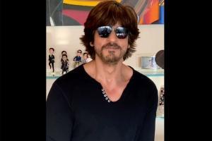 SRK sings Sab Sahi Ho Jayega to raise funds for COVID-19 heroes