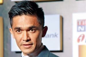 Fan asks Chhetri for his Netflix account; he gets him a subscription!
