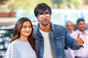Ranbir Kapoor-Alia Bhatt's Brahmastra reaches London in lockdown?