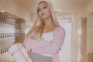 Ariana Grande pays tribute to 2017 Manchester bombing victims