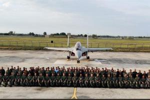 Saluting Covid-19 warriors: IAF choppers showers flowers