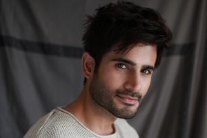 Karan Tacker on how his first pay cheque was only Rs 1500
