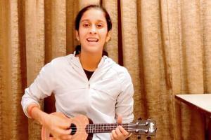'Rockstar' Jemimah Rodrigues sings old Bollywood classics