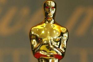 Is the Academy planning to postpone the Oscars in 2021?