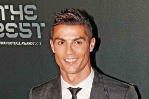 Ronaldo  donating money to help Portugal's lower league players