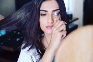 Sonam Kapoor reveals curling eyelashes is an 'impossible task' for her