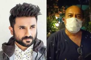Vir Das' neighbour 'sneezes' on him, asks him to wear a mask