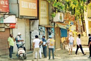 Lockdown 3.0 in Mumbai: Confusion on streets, local officials mum