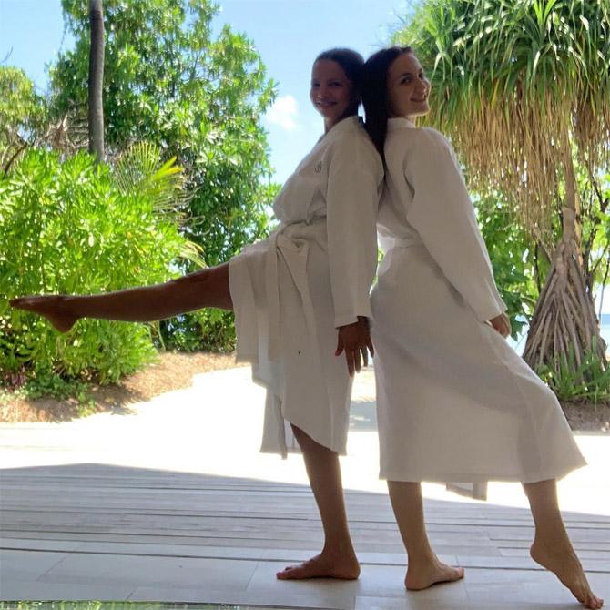 These pictures have definitely made us feel like packing our bags and heading on a beautiful vacation. What about you?