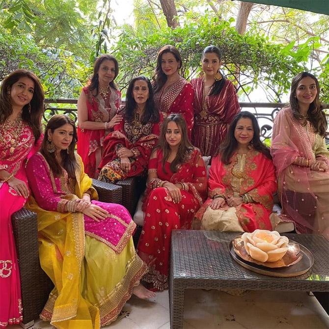 All decked up in stunning sarees, sindoor, bangles and with beautiful mehendi, Bollywood's ladies observed Karva Chauth. Like every year, several B-town beauties were at Anil Kapoor's residence as his wife Sunita Kapoor hosted the Karva Chauth celebrations. Shilpa Shetty, Maheep Kapoor, Bhavana Pandey, Laali Dhawan and Neelam Kothari came together to break their day-long fast at the Kapoors' residence. This year, David Dhawan's soon-to-be daughter-in-law Natasha Dalal too joined in the celebrations.