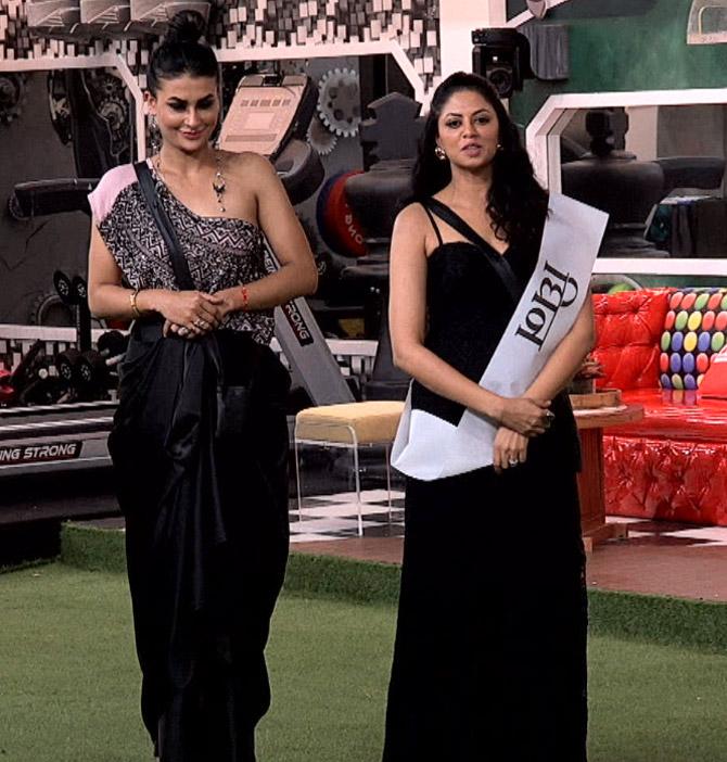 Up next, an activity was introduced wherein the housemates had to tag their fellow contestants with the emotions they resonate with. Nikki got to choose who invoked the feeling of 'Prem' for which she elected Jaan. Abhinav was asked to choose the contestant who elicits 'Krodh' within him, and he chose Rahul. Rubina tagged Pavitra as the contestant who constantly surprised her and she was unsure whether to trust her or not. Pavitra on the other hand tagged Kavita as someone who she finds disgusting.